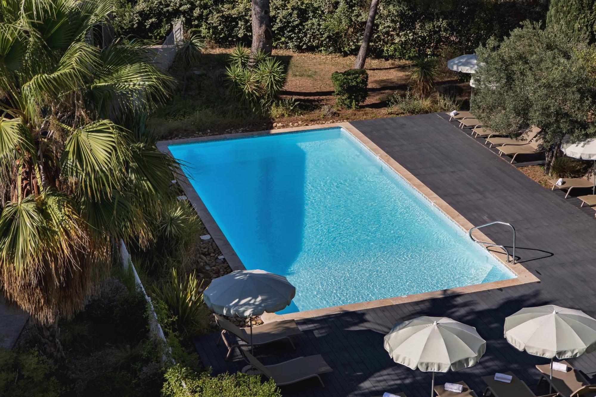 Holiday Inn - Marseille Airport By Ihg Vitrolles  Bagian luar foto